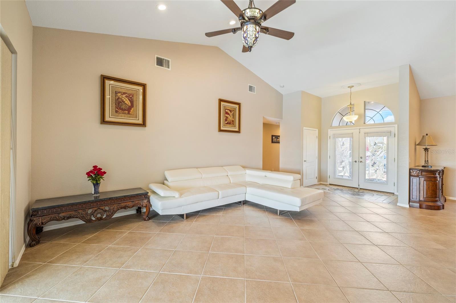 Image 13 of 69 For 2817 La Mancha Court