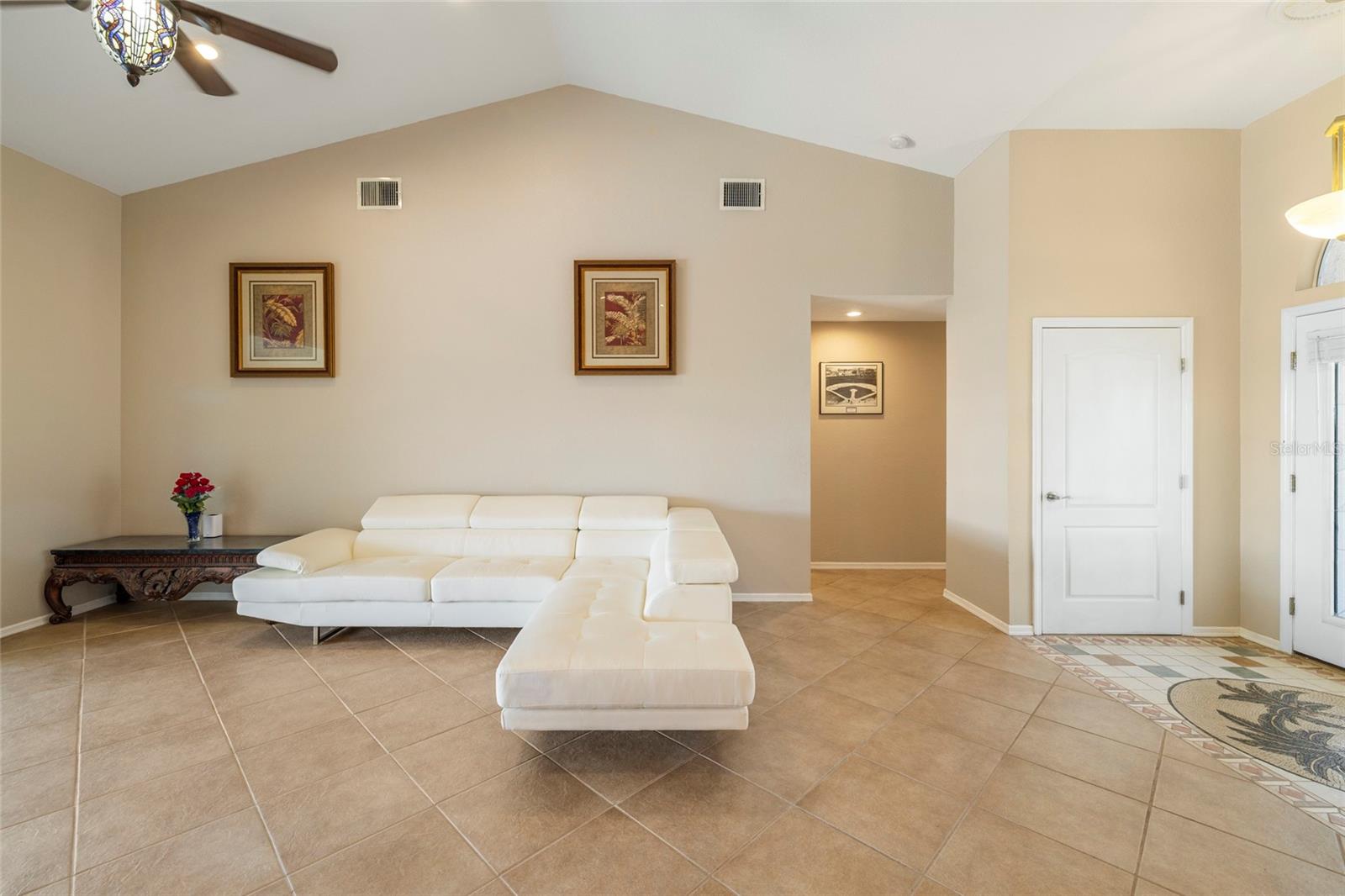 Image 14 of 69 For 2817 La Mancha Court