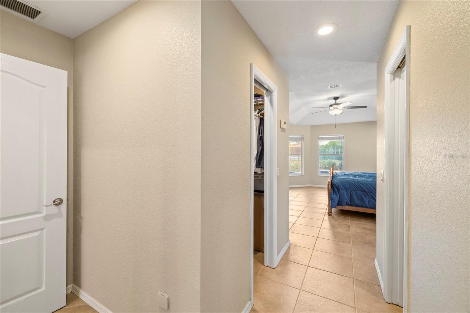 Image 27 of 69 For 2817 La Mancha Court