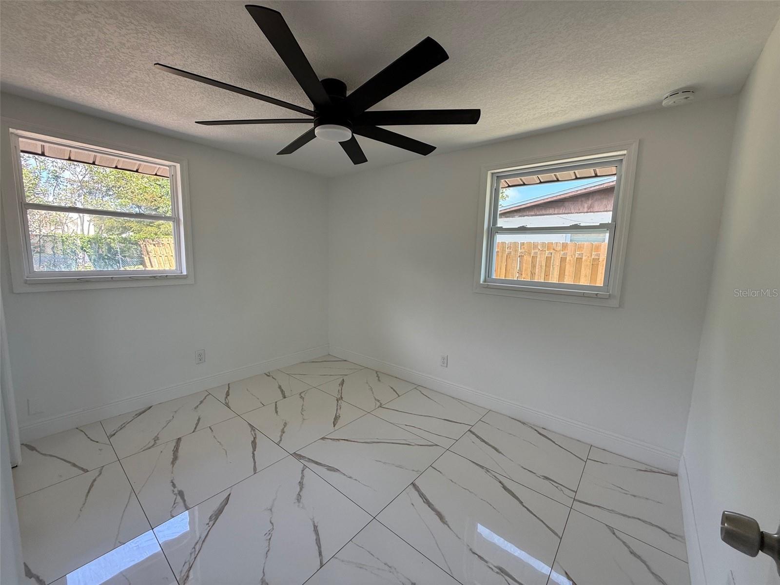 Image 18 of 28 For 2919 Bayshore Gardens Parkway