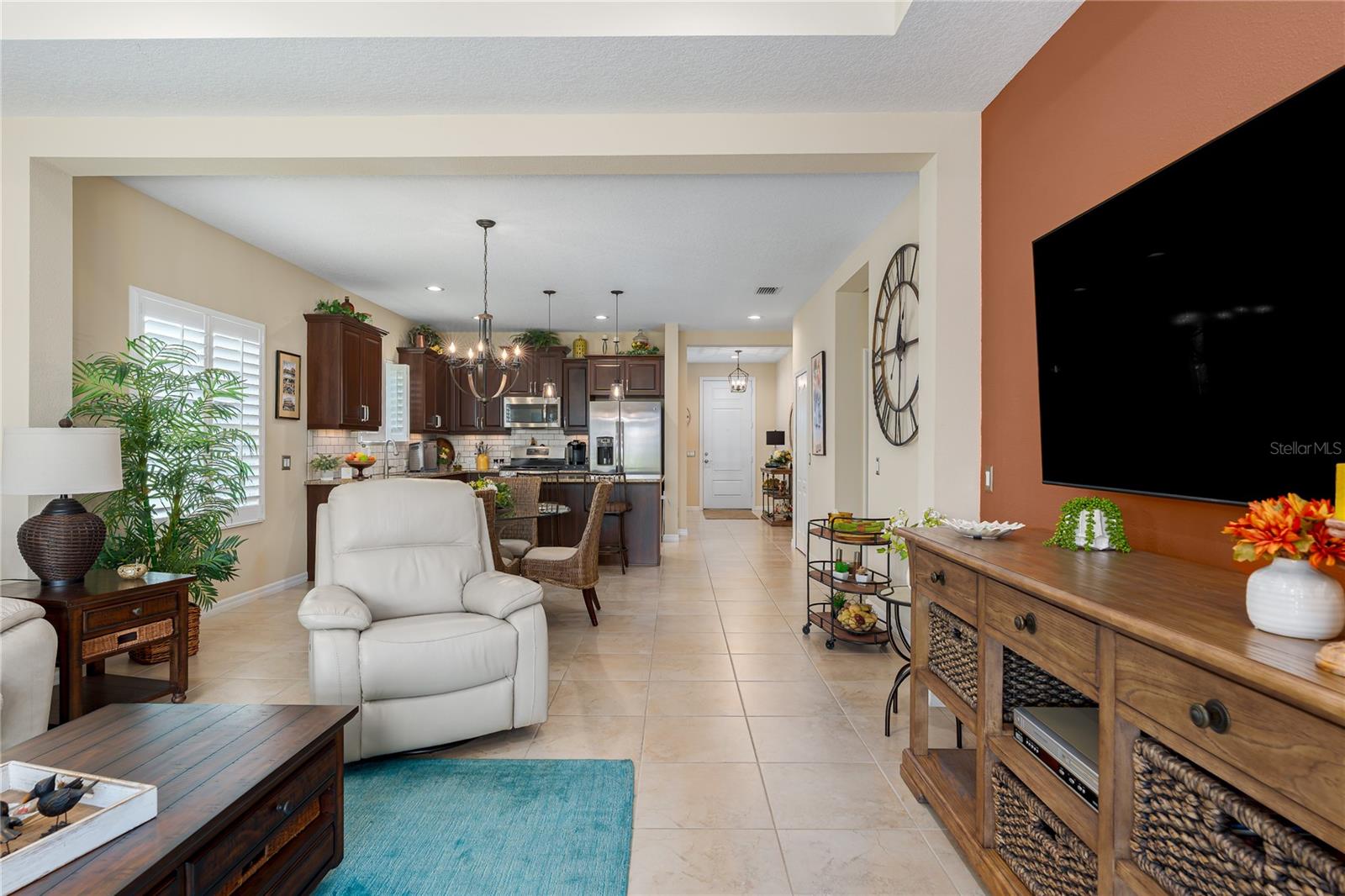 Image 12 of 41 For 11021 Blue Magnolia Lane