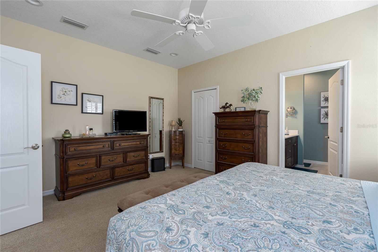 Image 27 of 41 For 11021 Blue Magnolia Lane