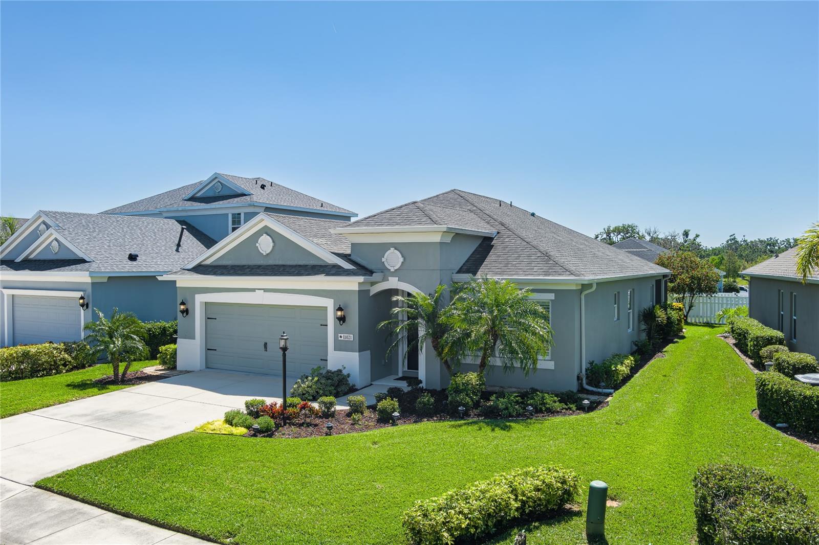 Image 3 of 41 For 11021 Blue Magnolia Lane