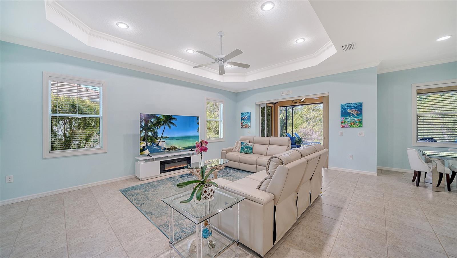 Image 9 of 87 For 21287 Sandal Foot Drive