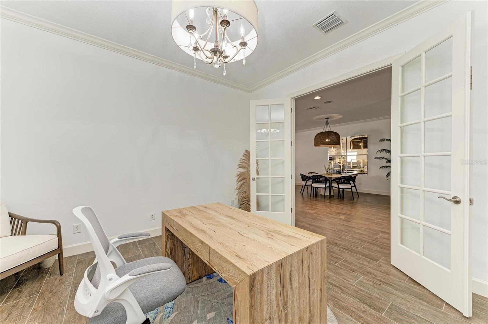 Image 34 of 90 For 4607 Benito Court
