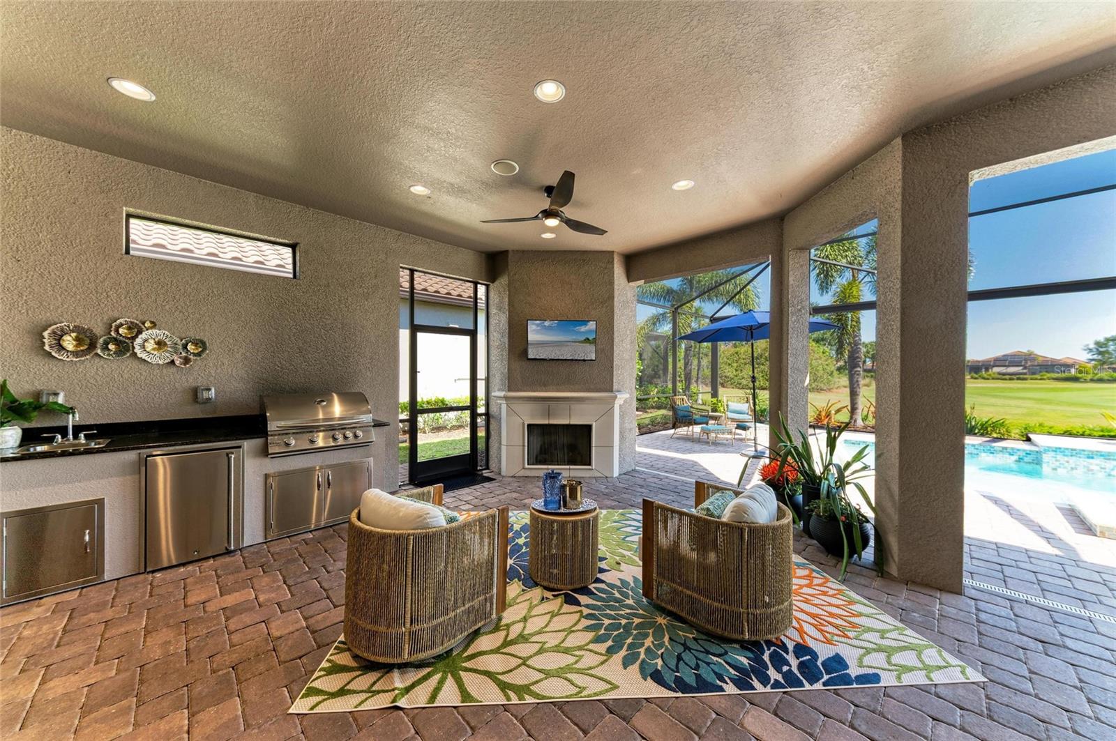 Image 45 of 90 For 4607 Benito Court