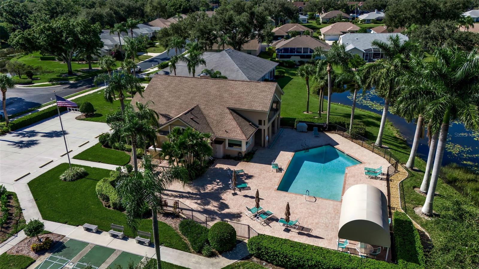 Image 18 of 74 For 519 Catalina Isles Circle