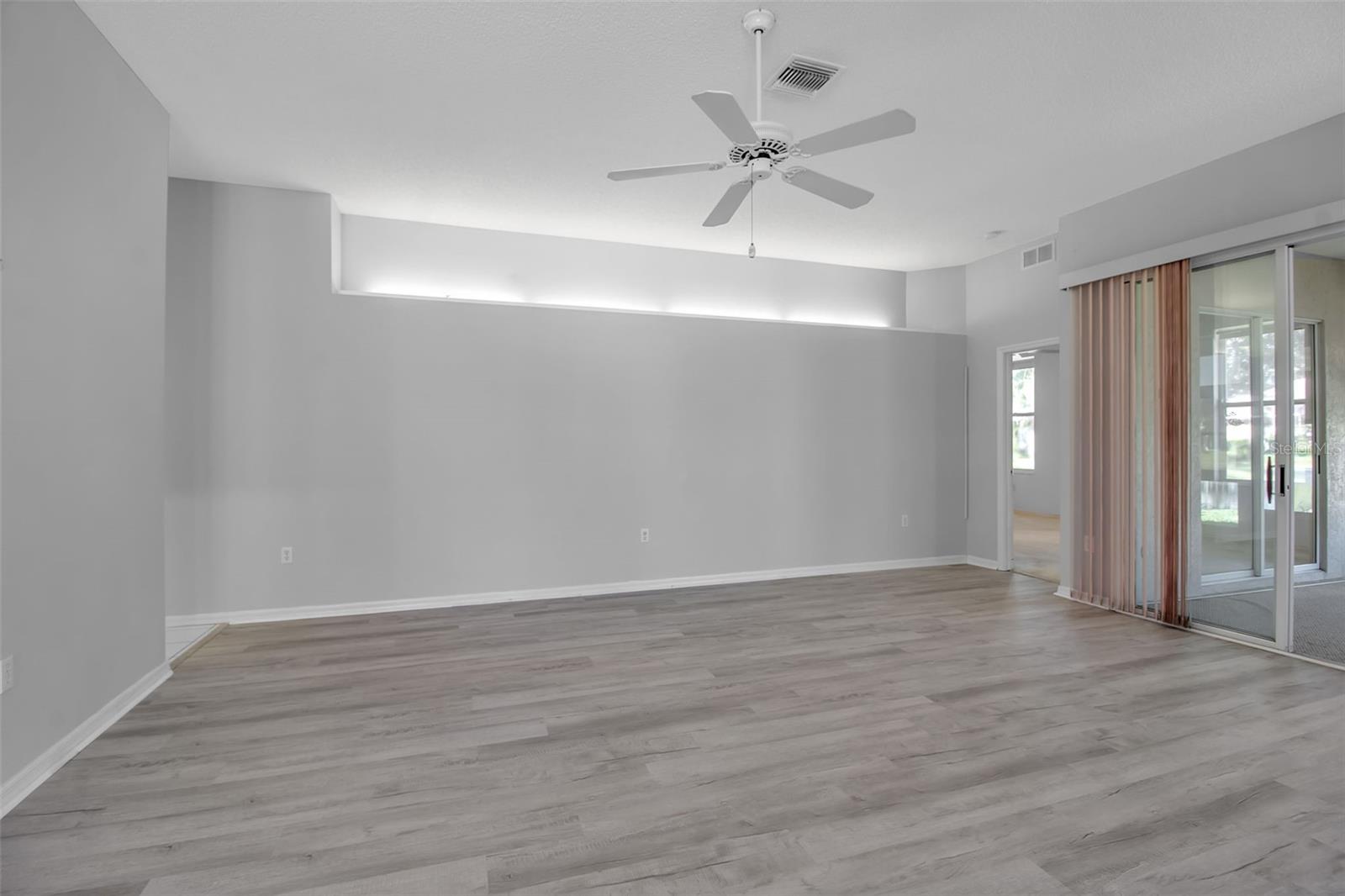 Image 36 of 74 For 519 Catalina Isles Circle