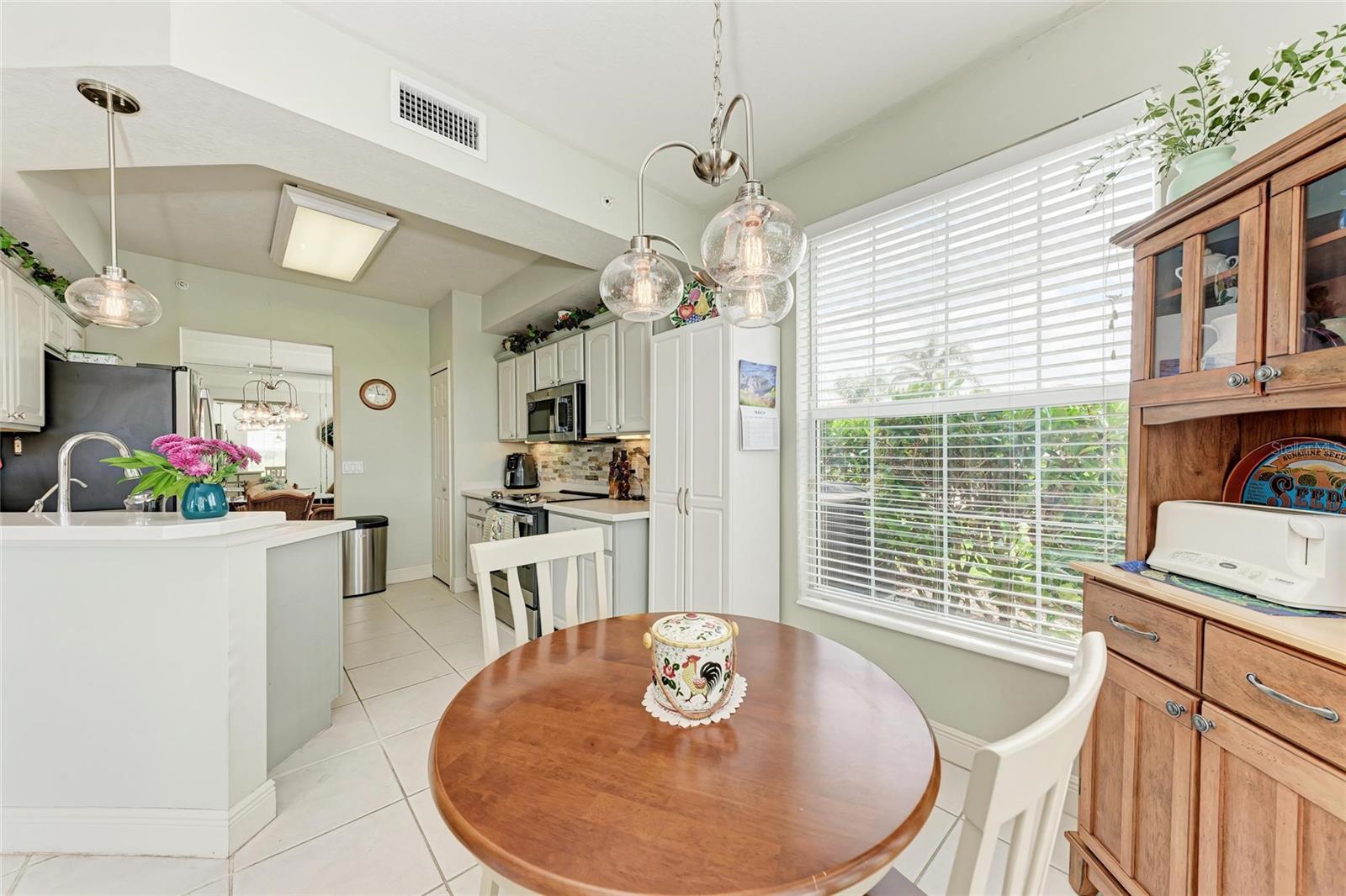 Image 13 of 77 For 23261 Banbury Way 501