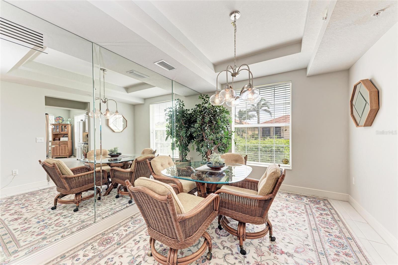Image 14 of 77 For 23261 Banbury Way 501