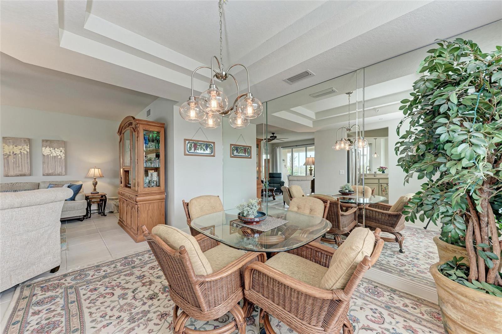 Image 16 of 77 For 23261 Banbury Way 501