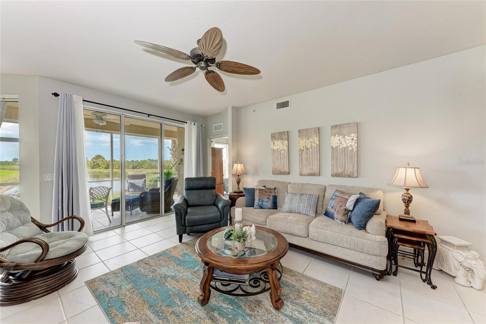 Image 6 of 77 For 23261 Banbury Way 501