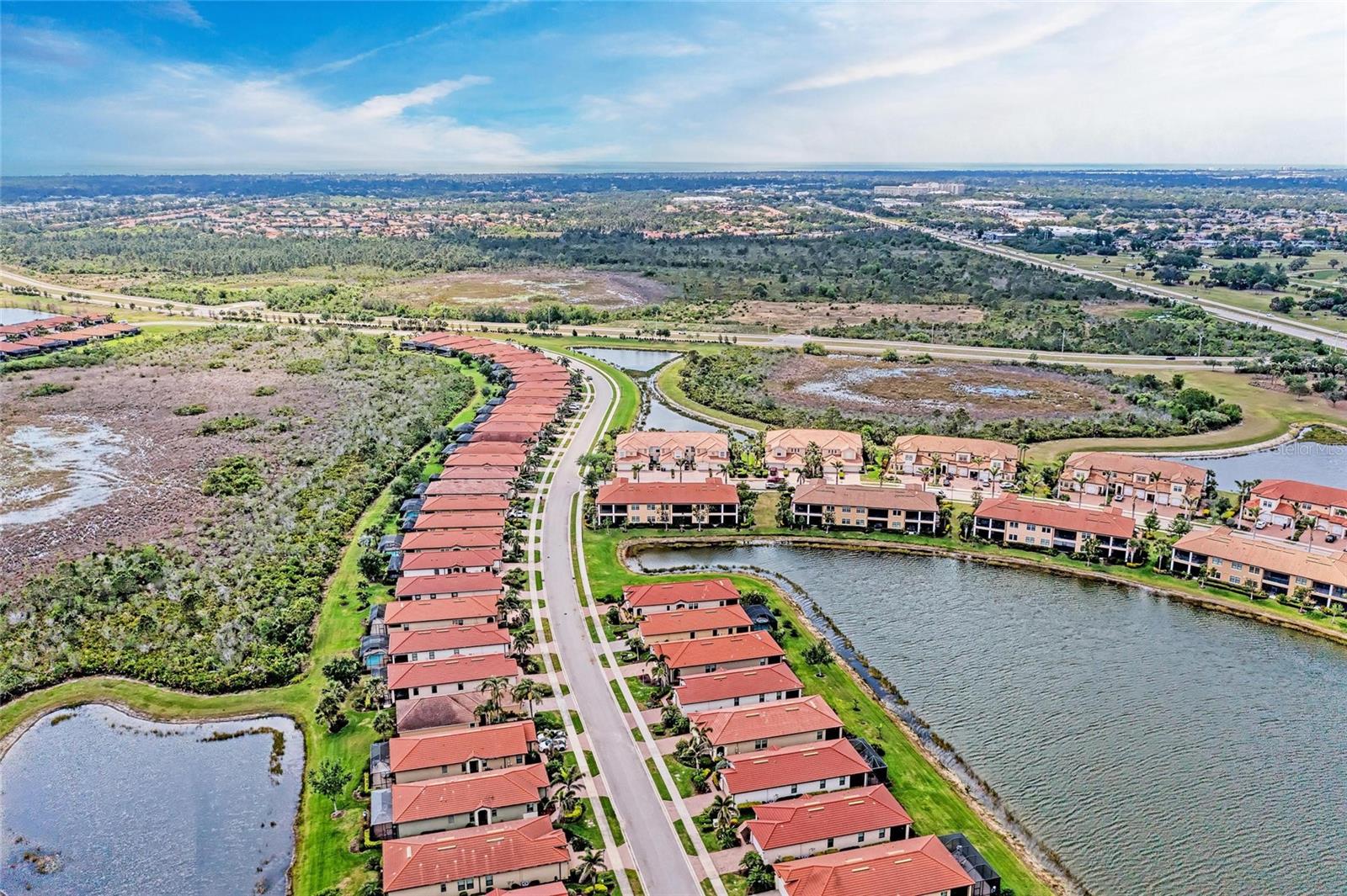 Image 75 of 77 For 23261 Banbury Way 501