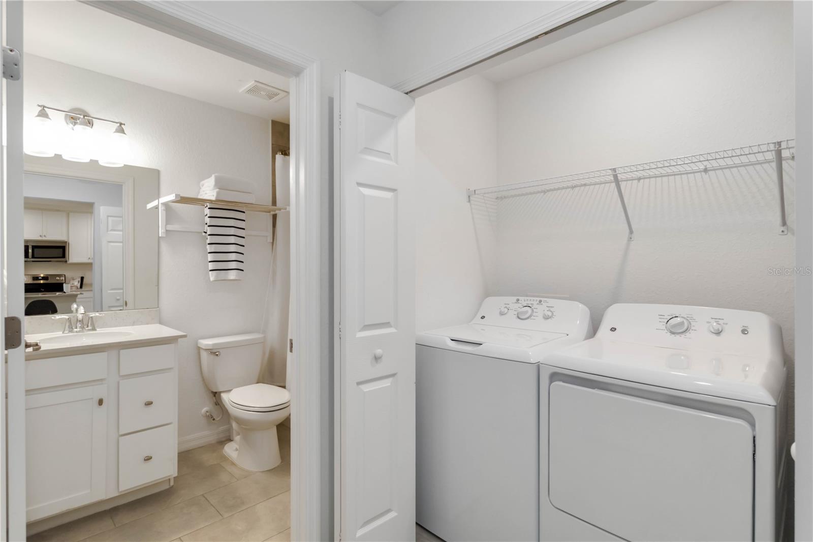 Image 10 of 27 For 5664 Palmer Circle 102