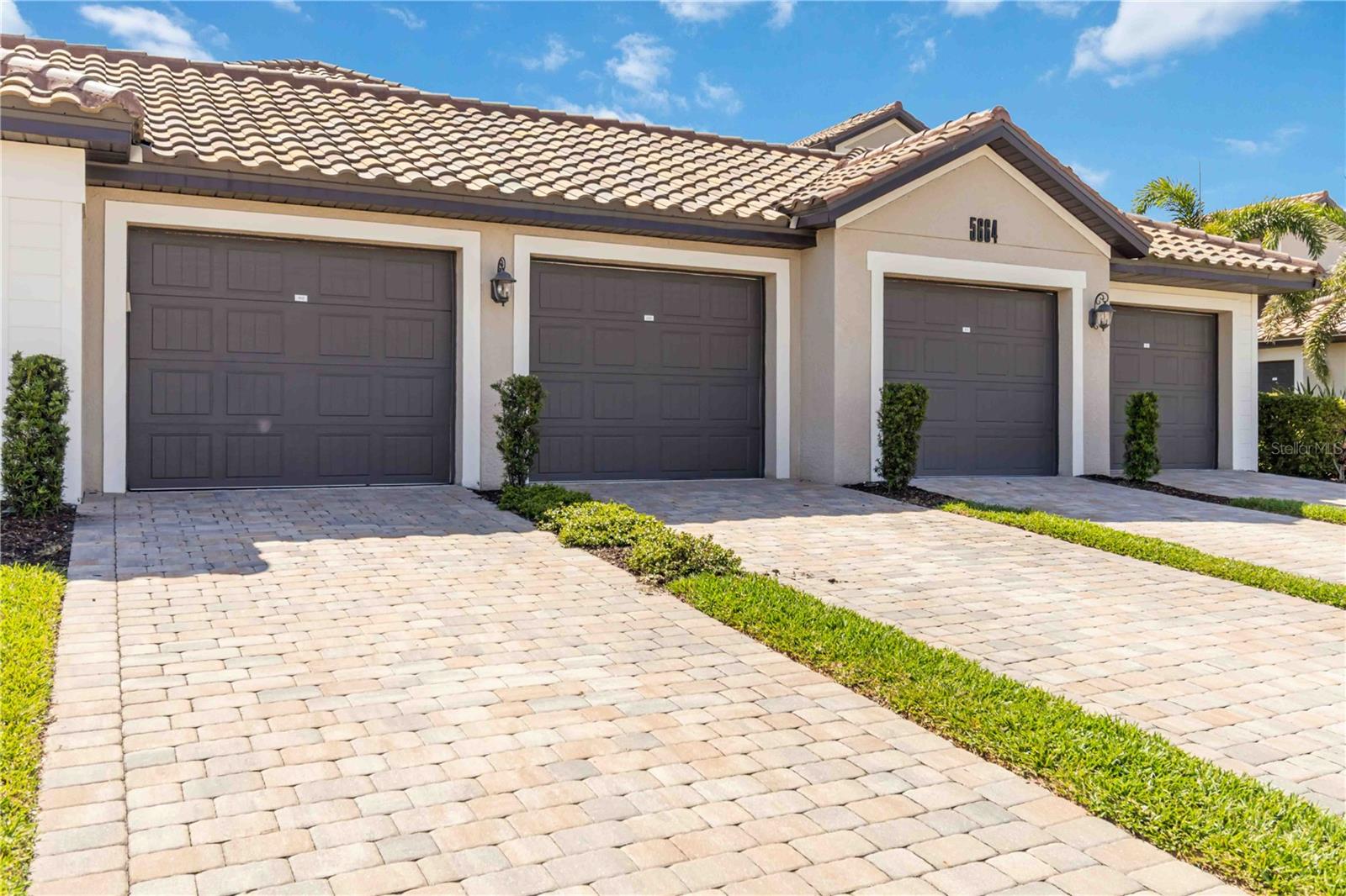 Image 23 of 27 For 5664 Palmer Circle 102