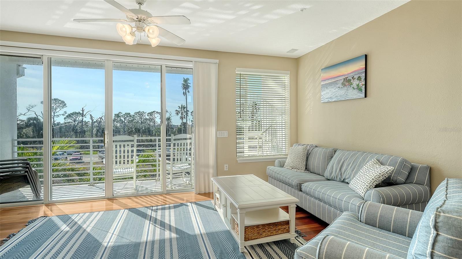 Image 15 of 43 For 8222 Harborside Circle