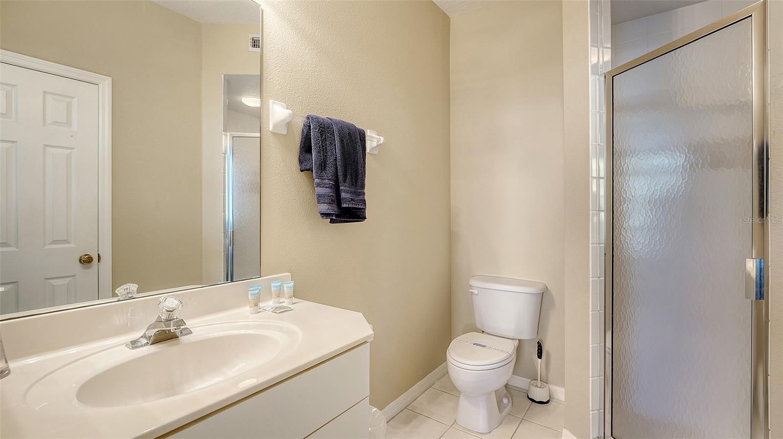 Image 31 of 43 For 8222 Harborside Circle