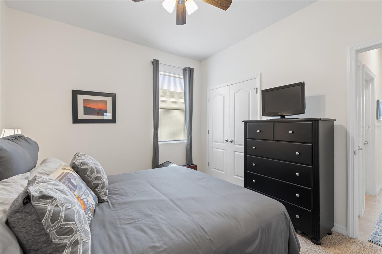 Image 21 of 32 For 5727 Oak Bridge Court