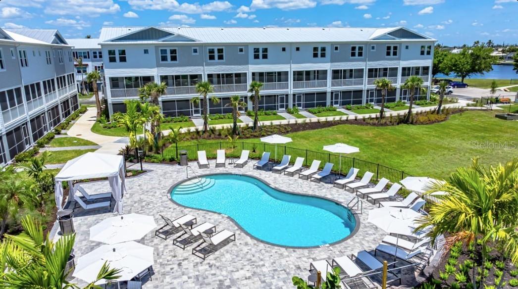 Image 37 of 44 For 1620 Sea Haven Drive 404