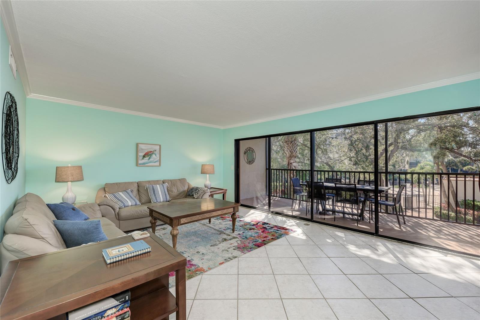 Listing photo id 8 for 1500 Cove Ii Place 524