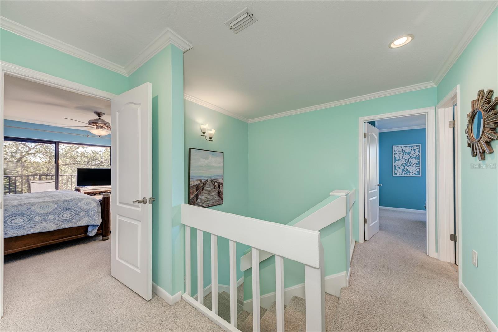 Listing photo id 15 for 1500 Cove Ii Place 524