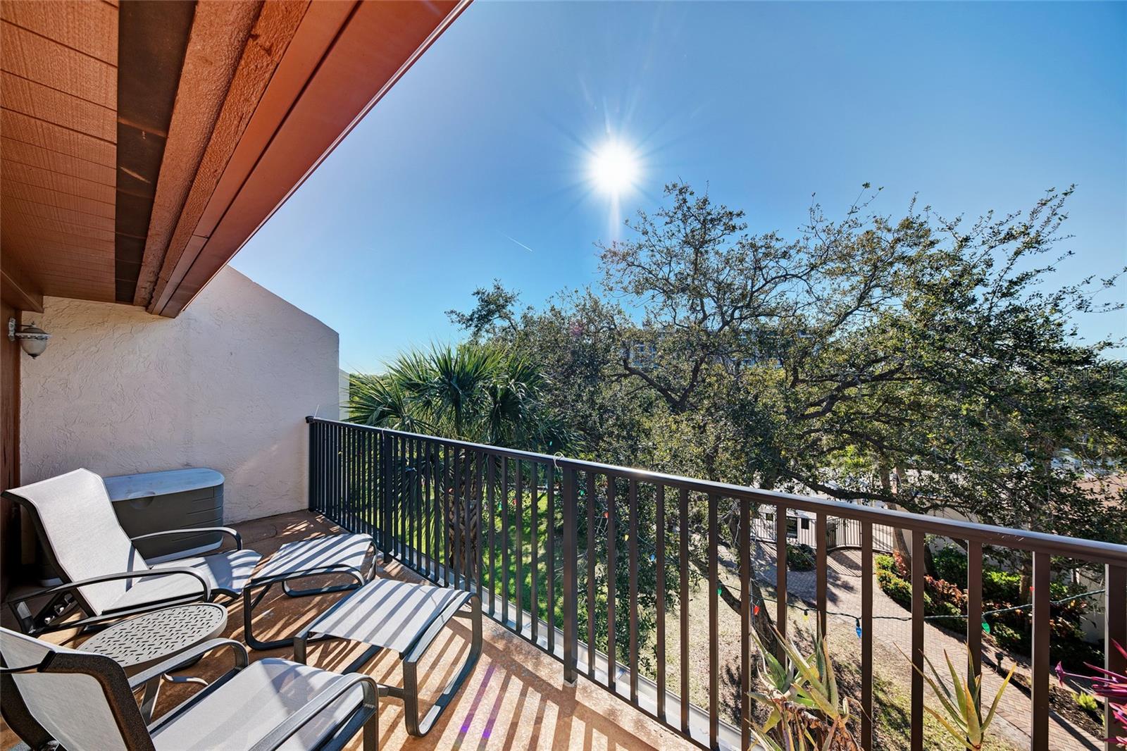 Listing photo id 21 for 1500 Cove Ii Place 524