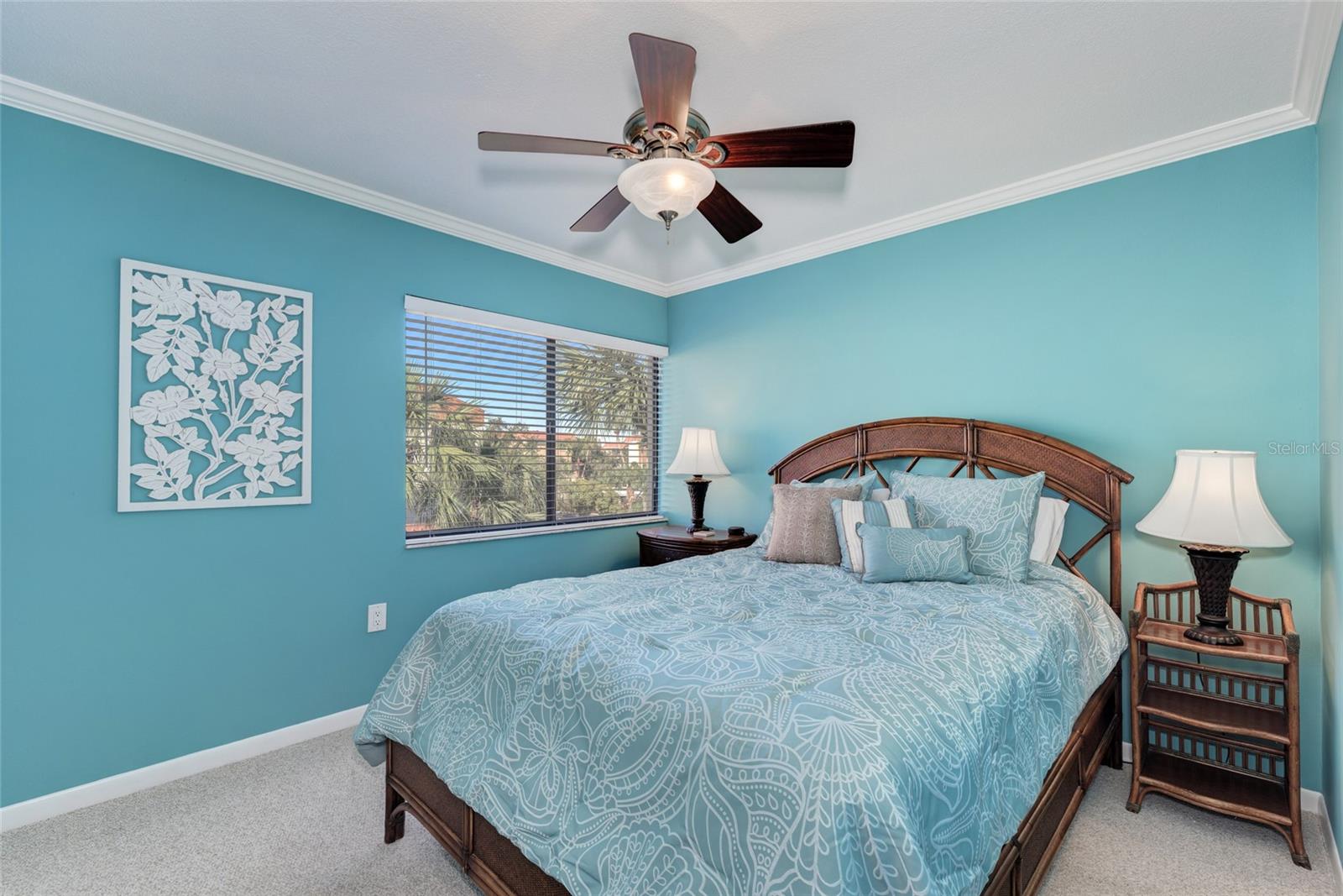 Listing photo id 24 for 1500 Cove Ii Place 524