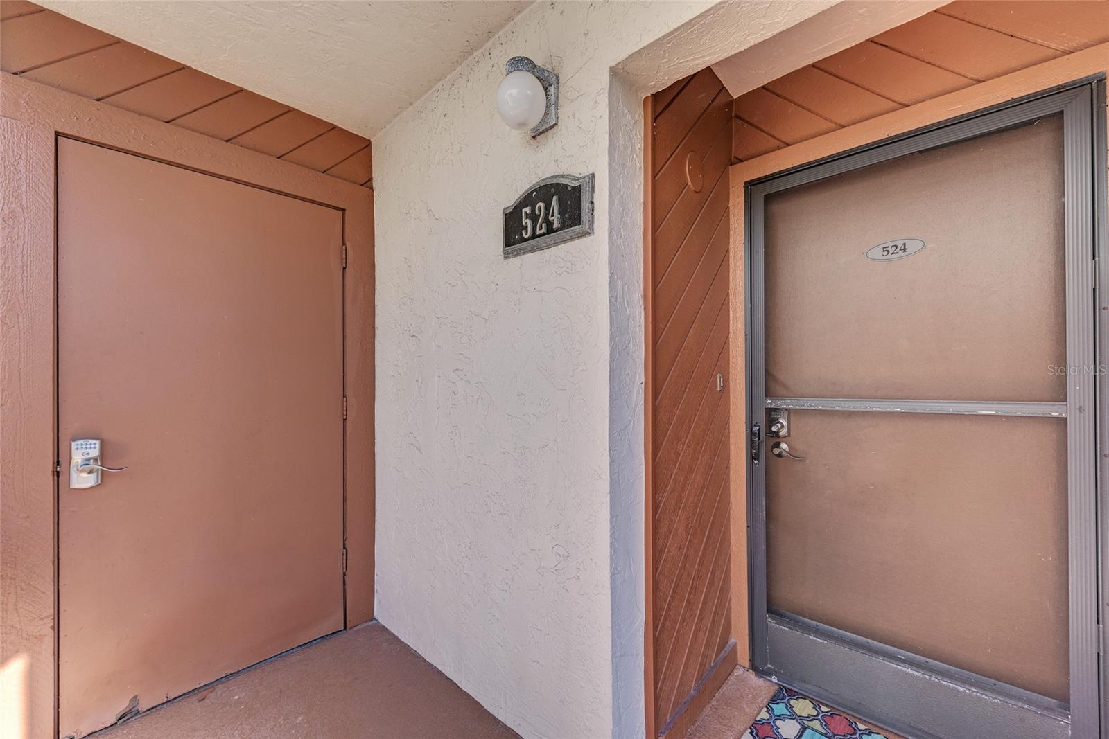 Listing photo id 1 for 1500 Cove Ii Place 524
