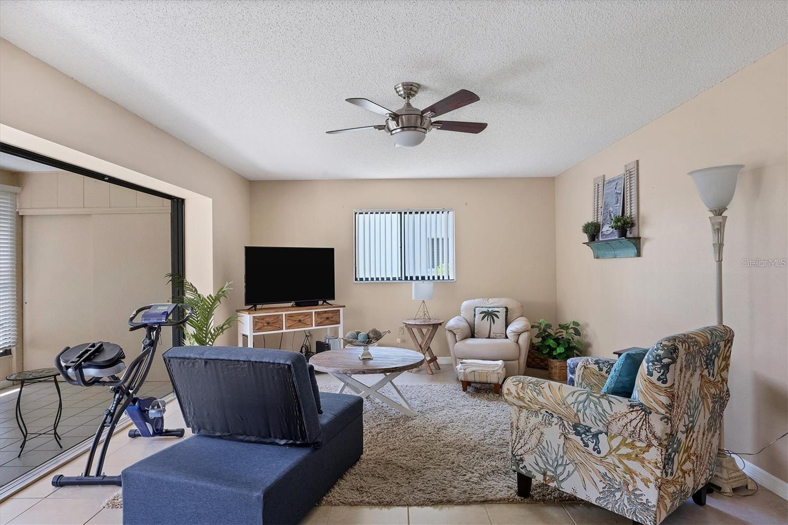 Image 7 of 24 For 1759 Lake Place 1759-b
