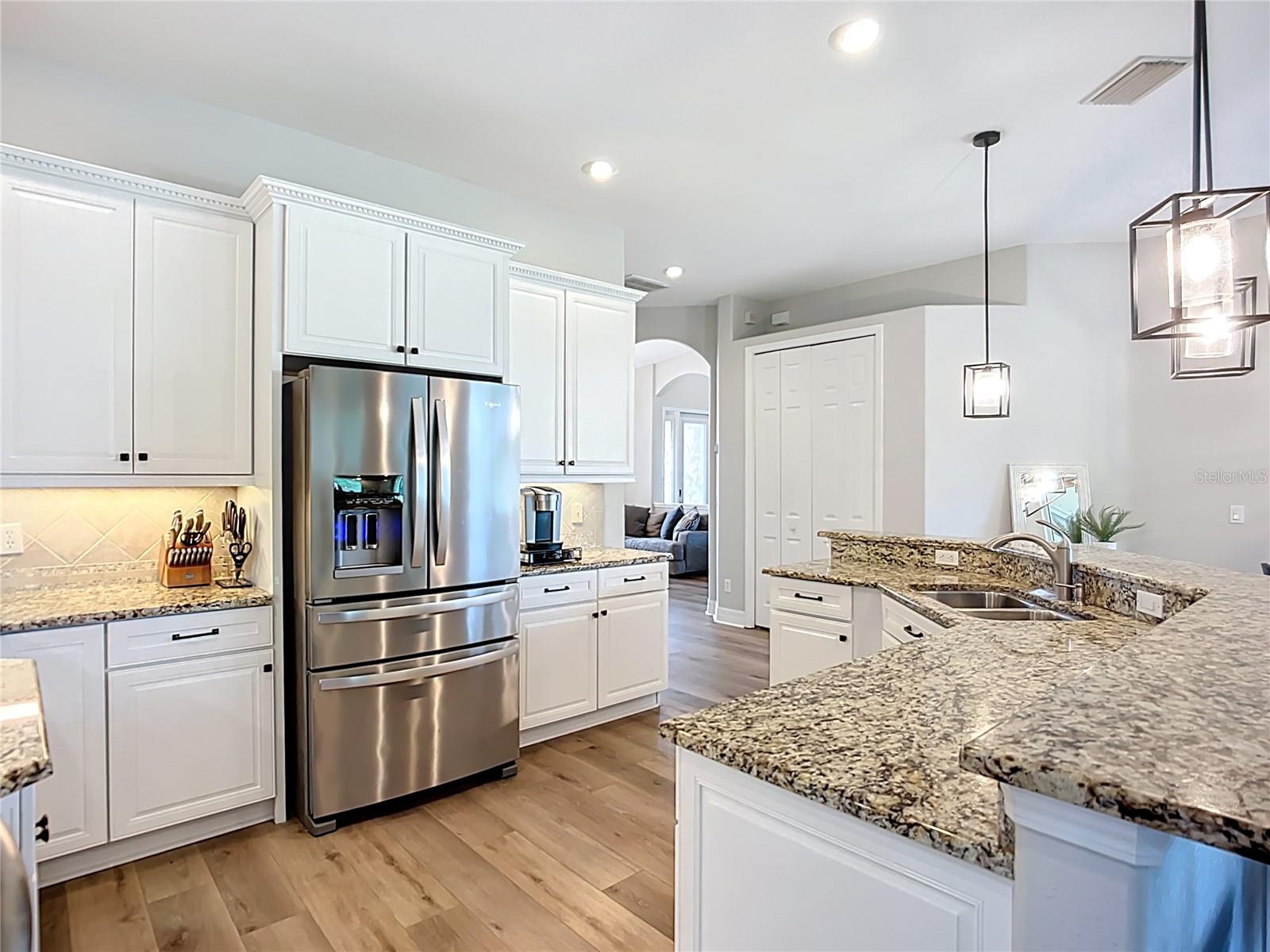 Image 23 of 88 For 12628 Daisy Place