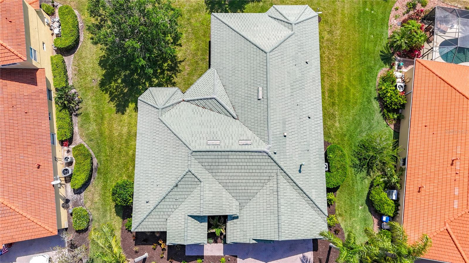 Image 3 of 88 For 12628 Daisy Place