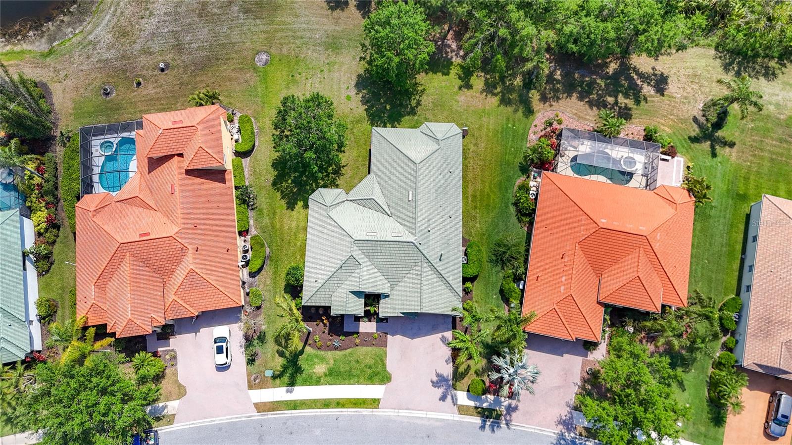 Image 4 of 88 For 12628 Daisy Place