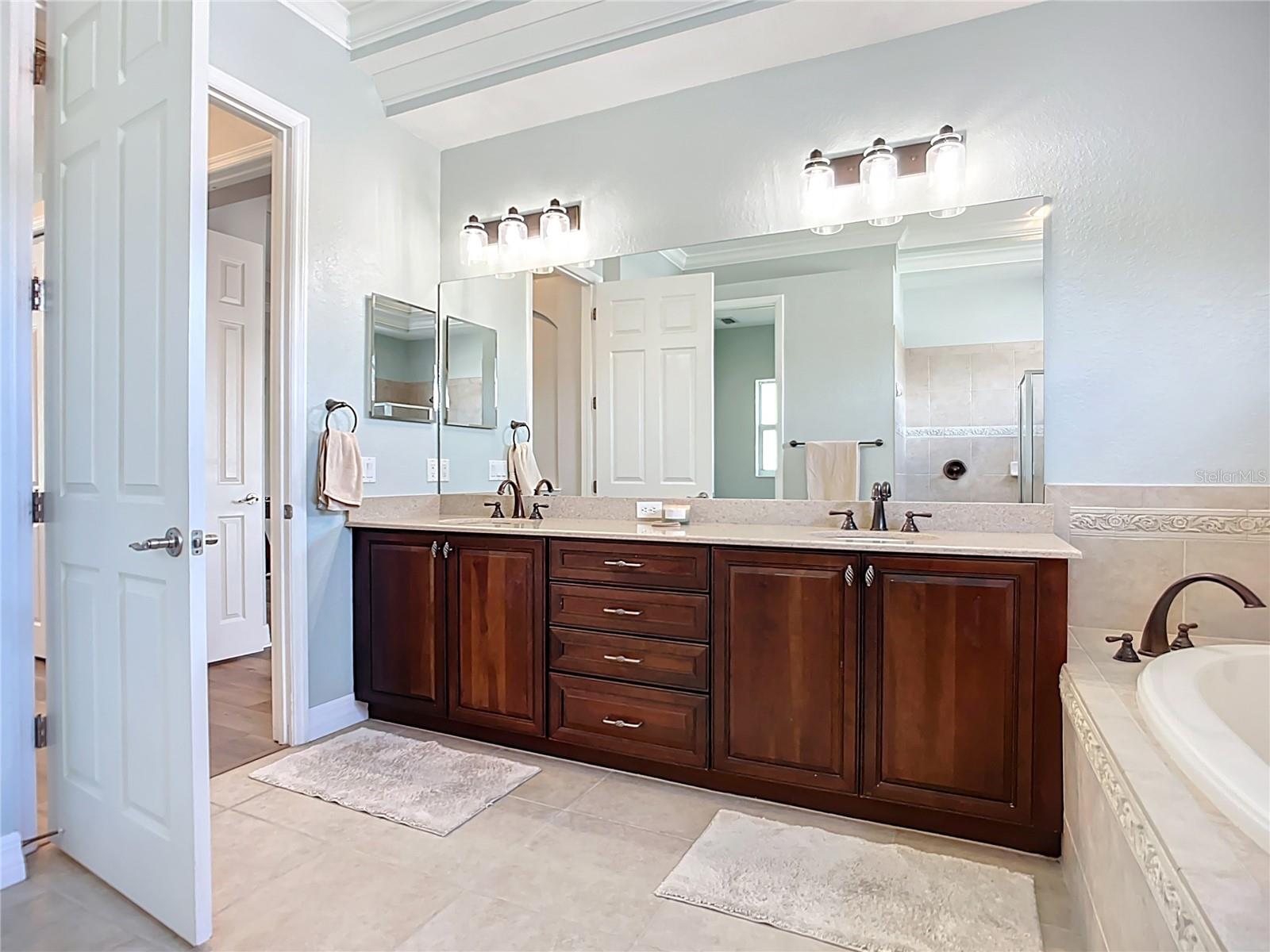 Image 47 of 88 For 12628 Daisy Place