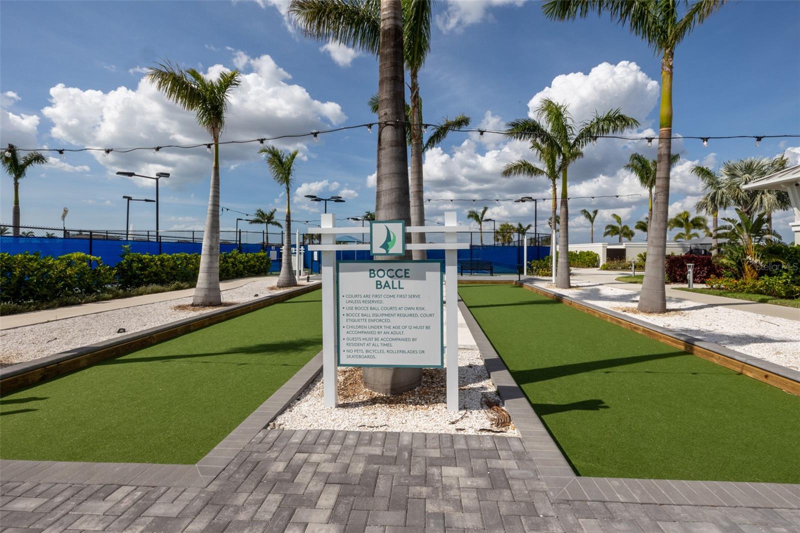 Image 34 of 37 For 8752 Coastal Key Way