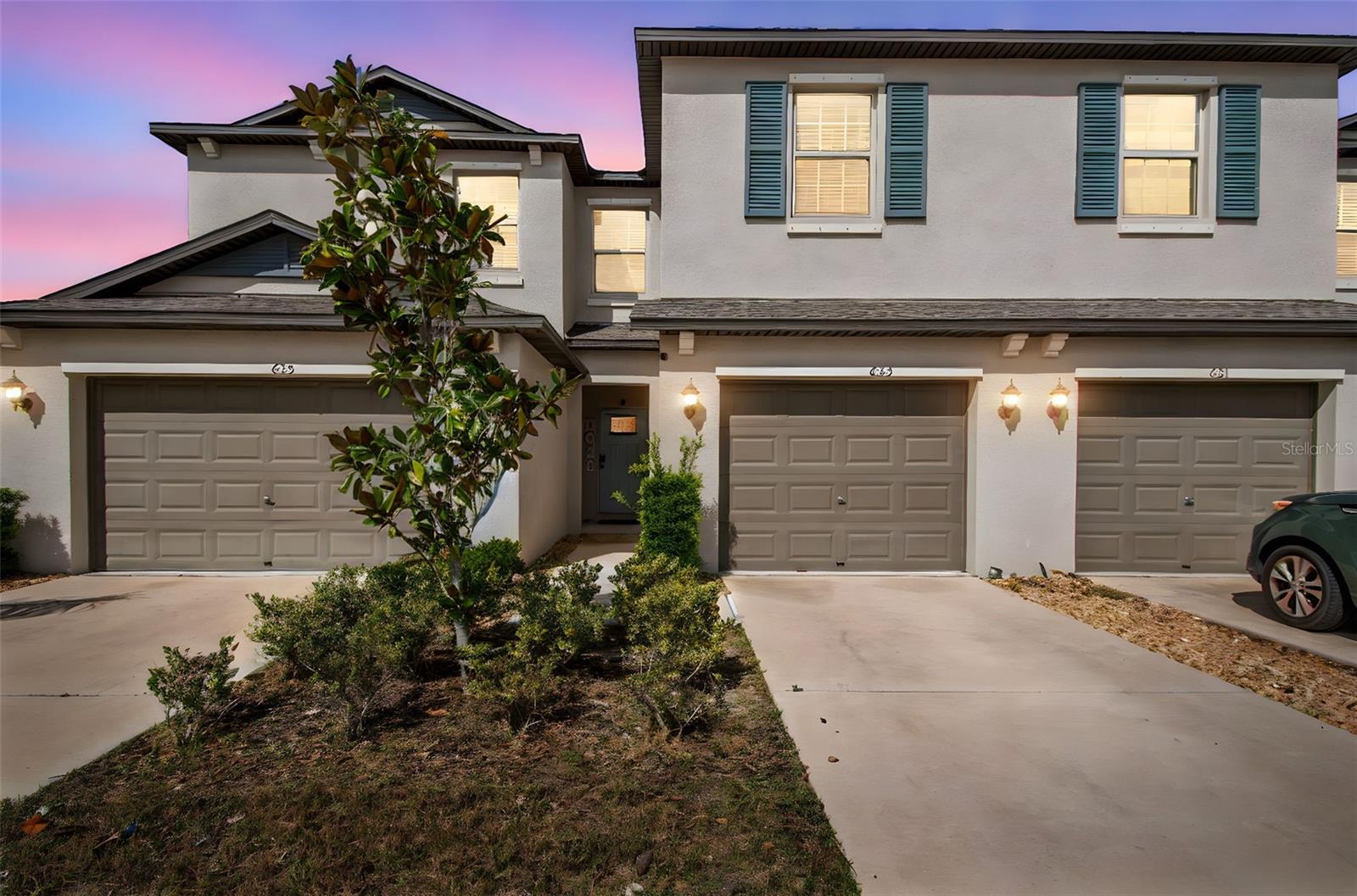 Details for 633 Royal Empress Drive, RUSKIN, FL 33570