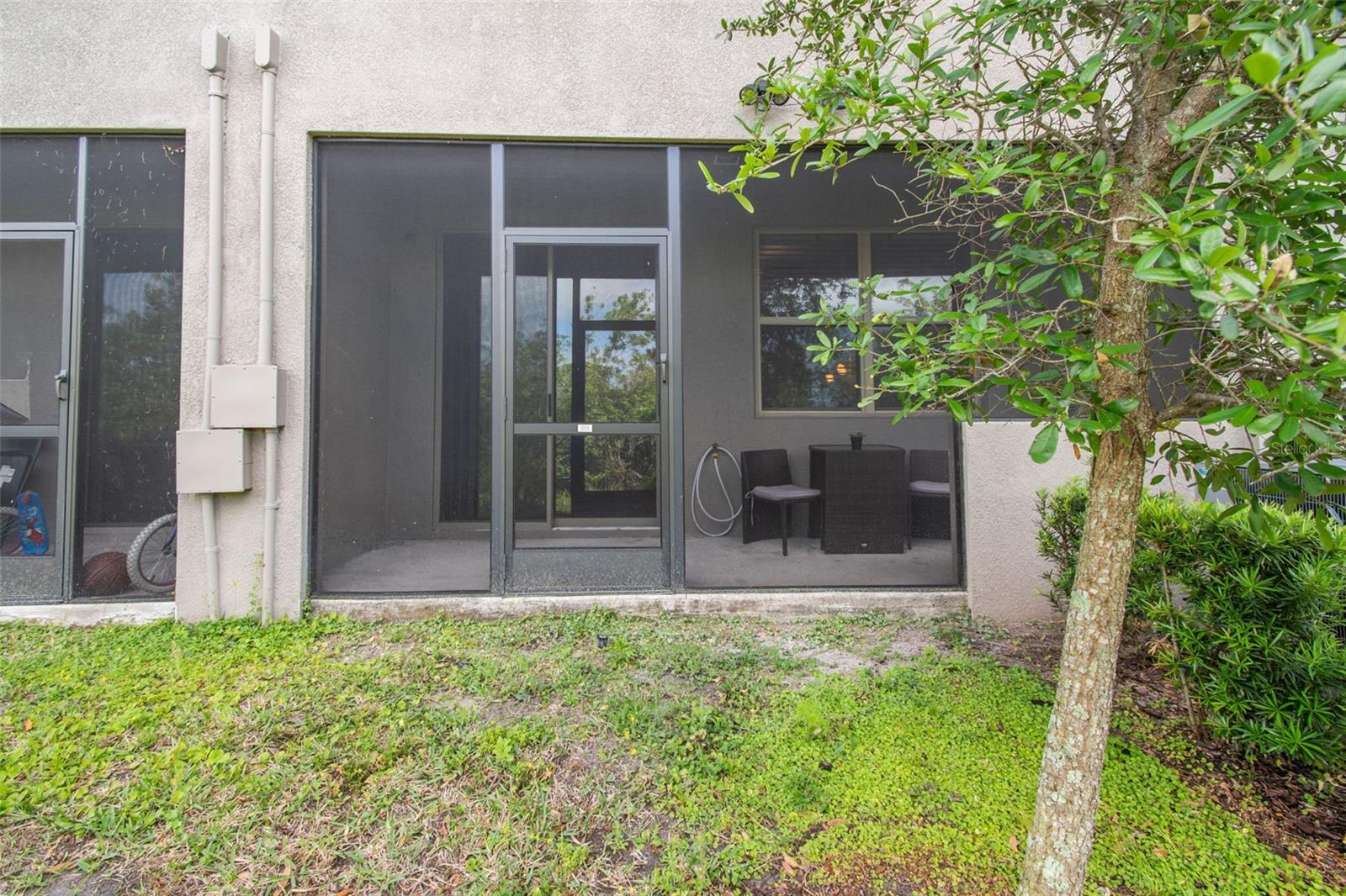Image 24 of 39 For 633 Royal Empress Drive