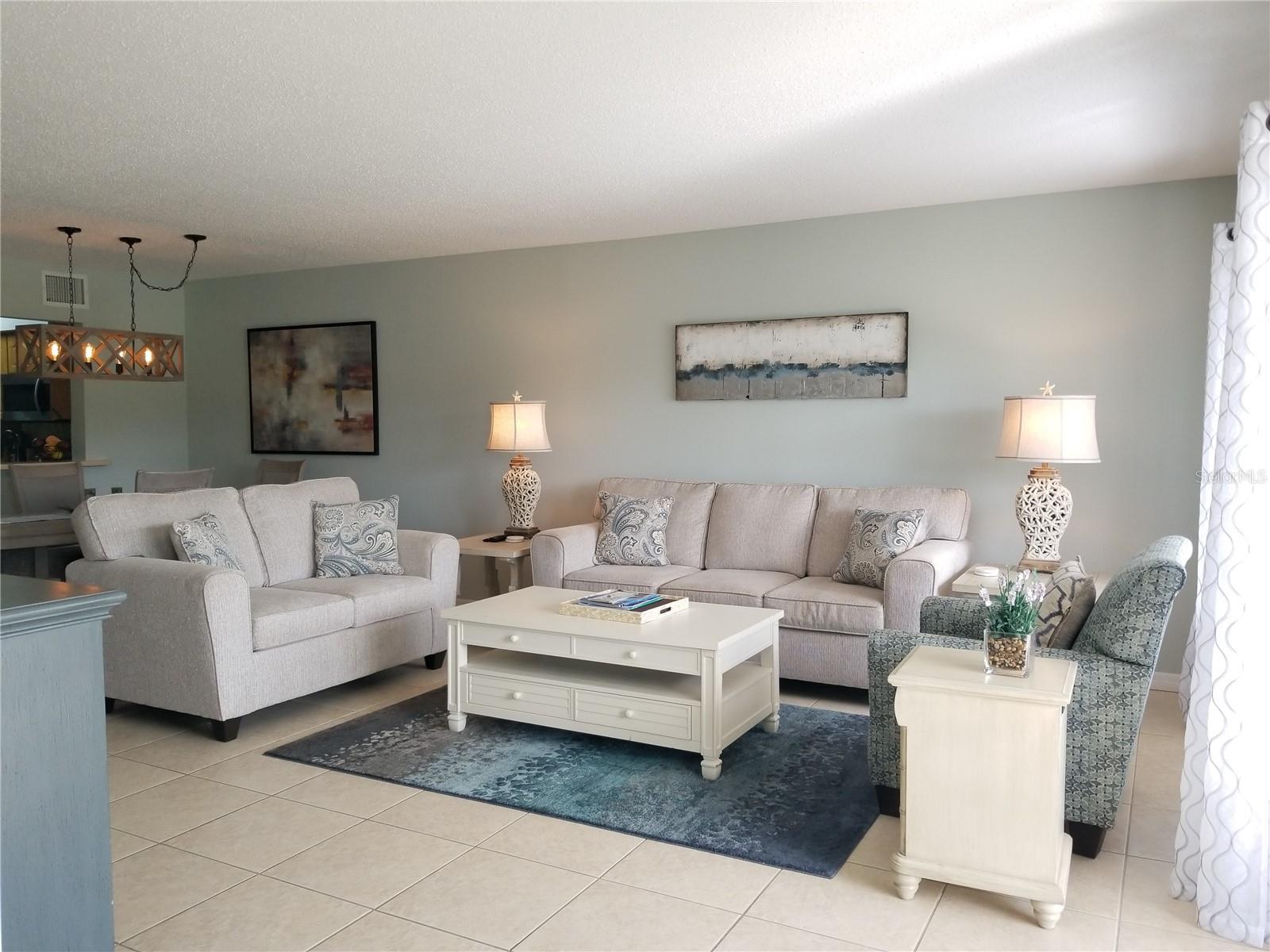 Image 17 of 72 For 5630 Golf Pointe Drive 108