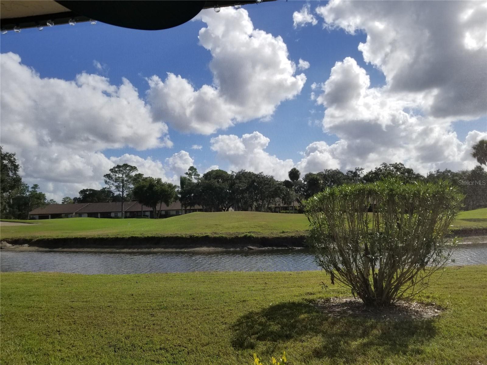 Image 54 of 72 For 5630 Golf Pointe Drive 108