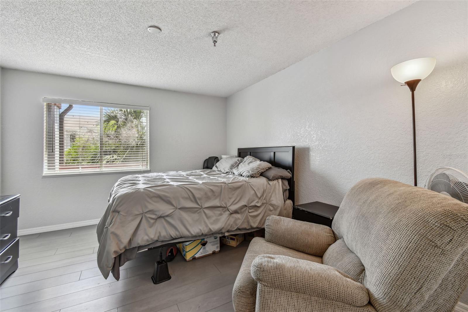 Image 18 of 78 For 10265 Gandy Boulevard N 1004