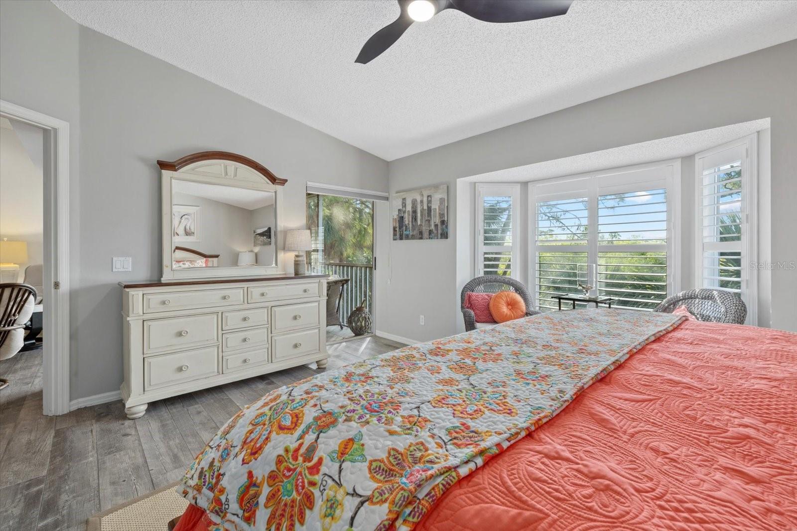 Image 17 of 34 For 9550 High Gate Drive 1526