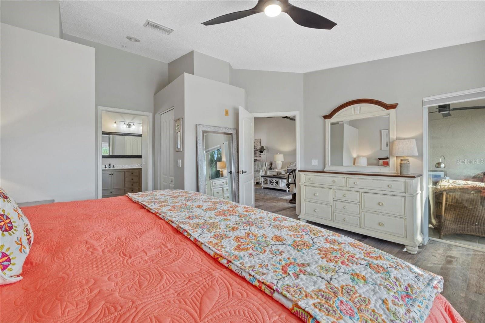 Image 18 of 34 For 9550 High Gate Drive 1526