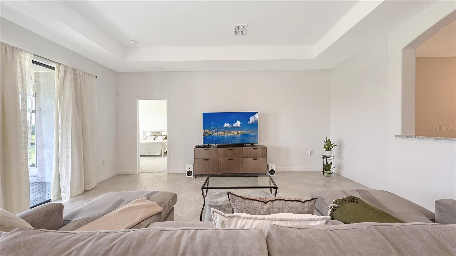 Image 10 of 61 For 15332 Serene Shores Loop Street