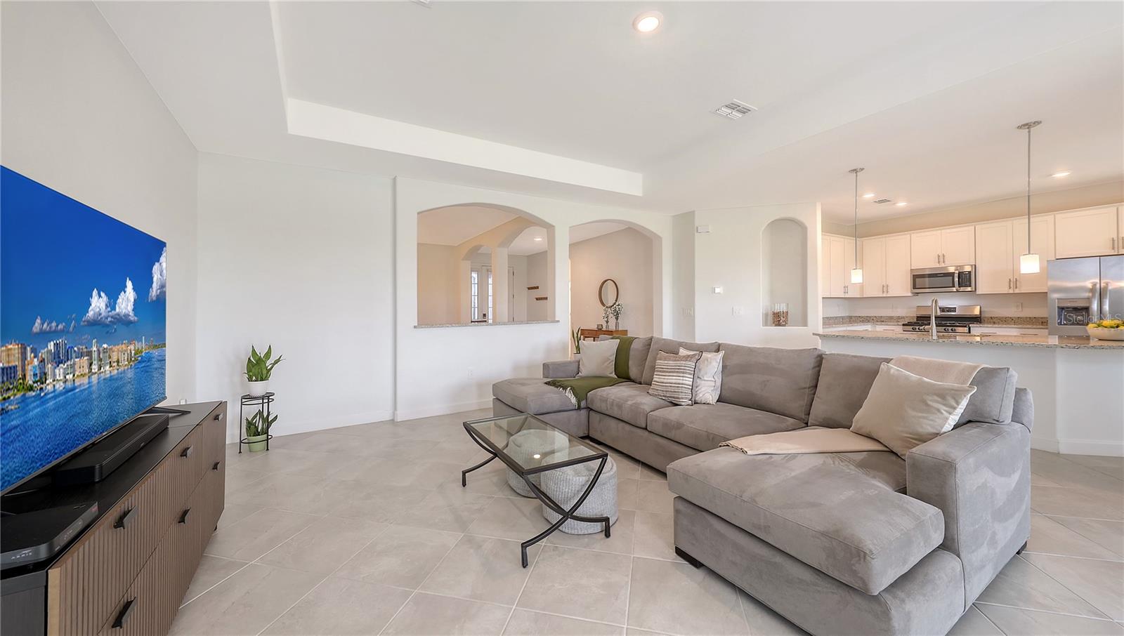 Image 12 of 61 For 15332 Serene Shores Loop Street