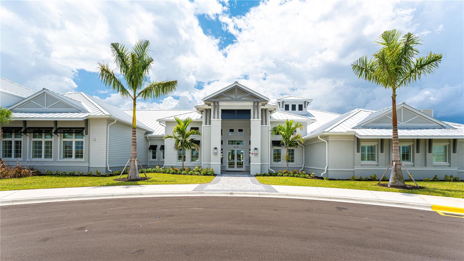 Image 46 of 61 For 15332 Serene Shores Loop Street