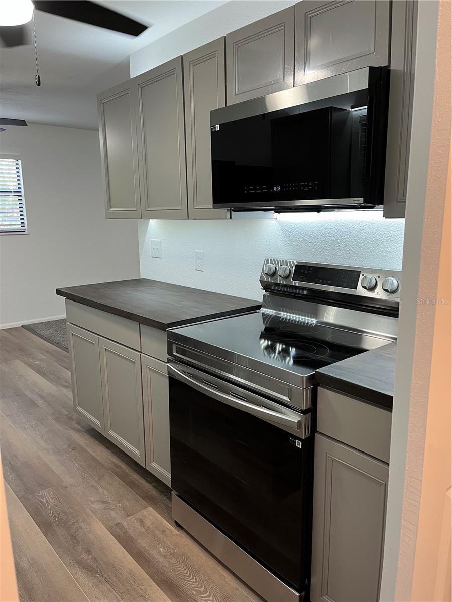 Image 12 of 23 For 108 8th Street