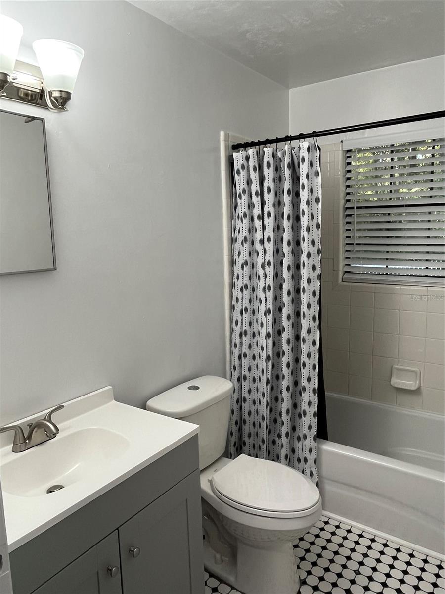 Image 16 of 23 For 108 8th Street