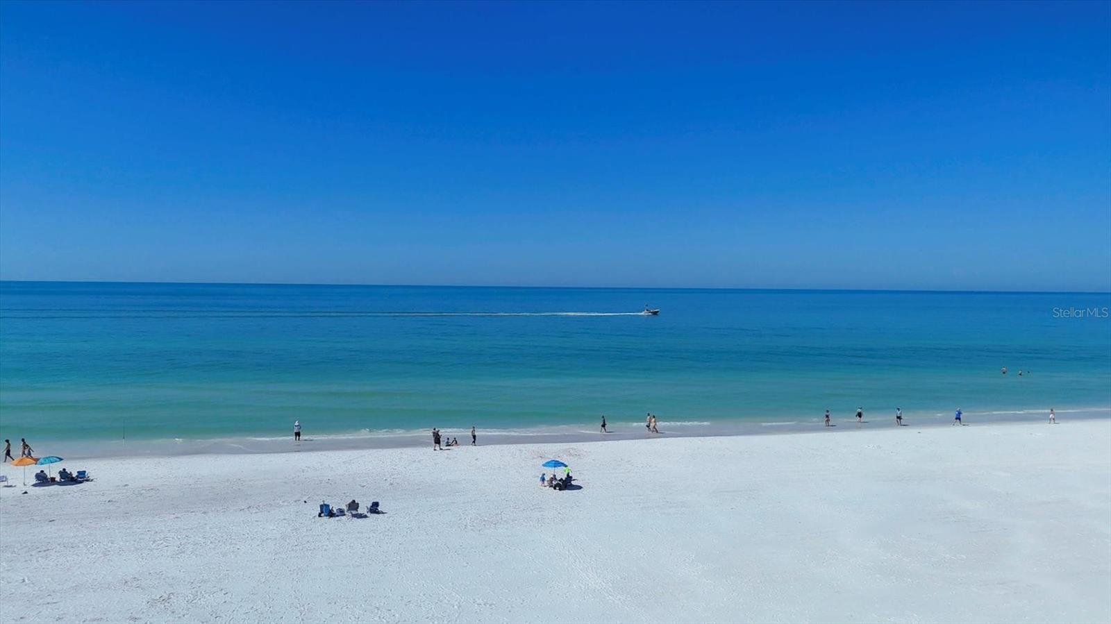 Image 65 of 70 For 625 Beach Road 207