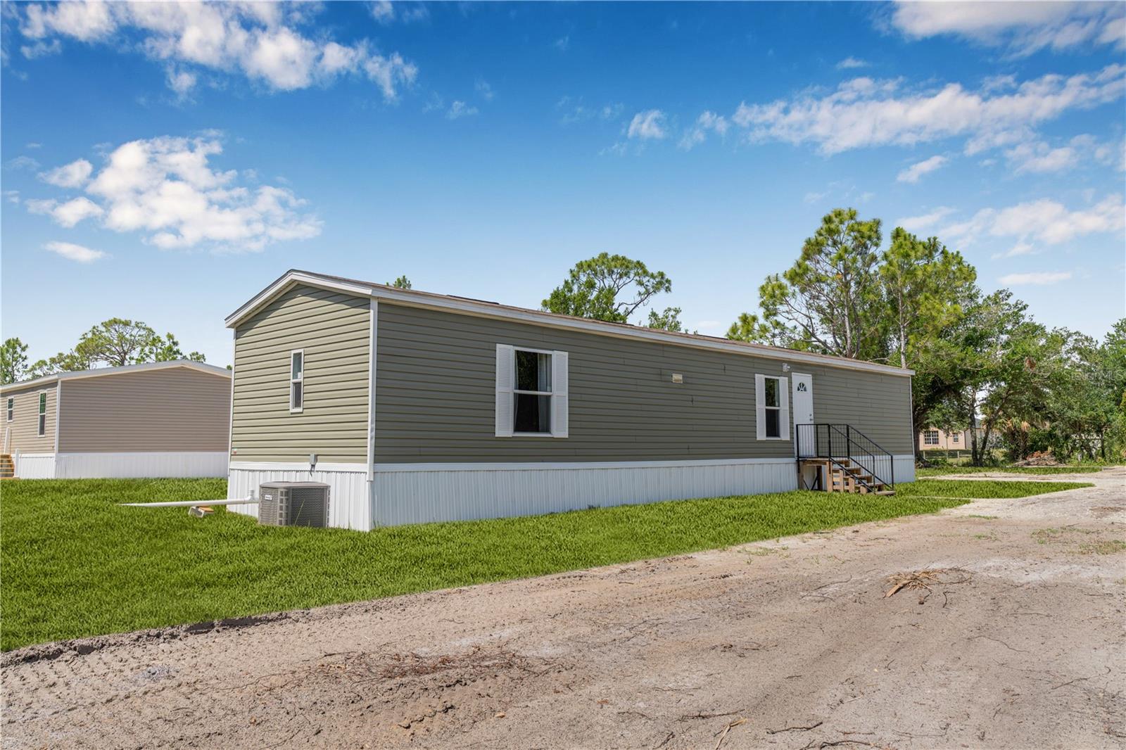 Image 35 of 40 For 8414 Sweden Boulevard
