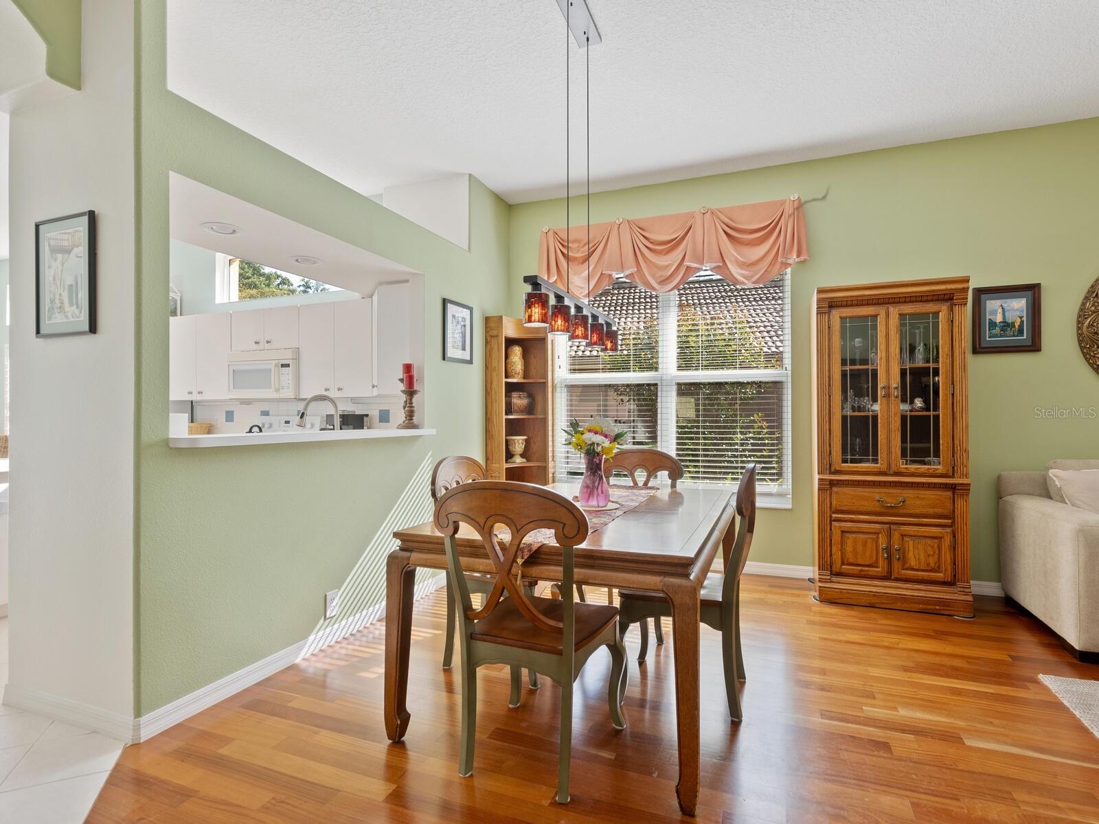 Image 13 of 38 For 6748 Hickory Hammock Circle