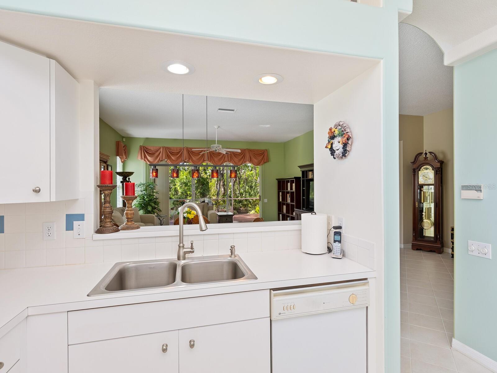 Image 20 of 38 For 6748 Hickory Hammock Circle